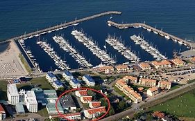 Ferienwohnung Yachthafentraum in 2 Minuten am Strand Seebrücke Yachthafen